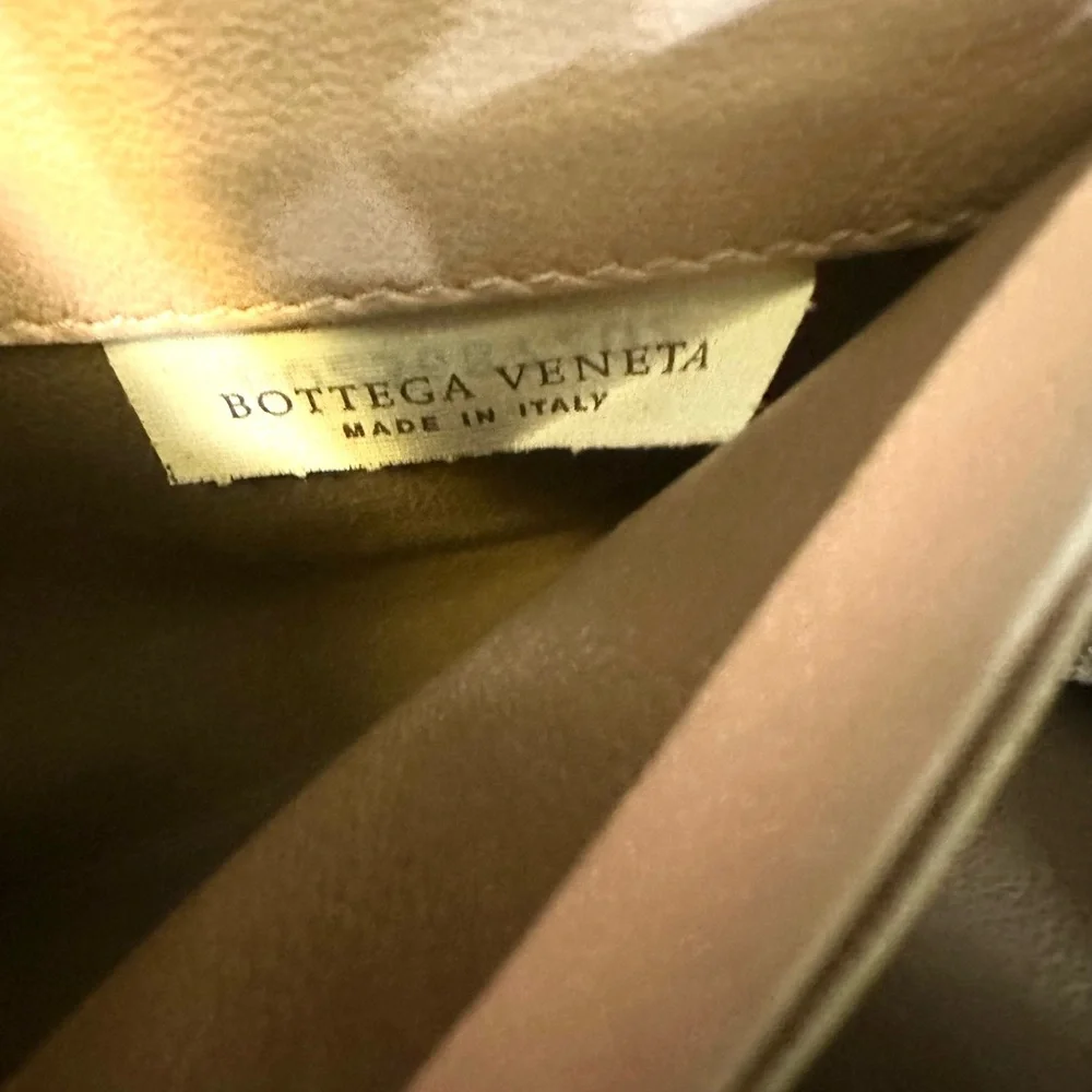 Bottega Veneta Intrecciato Light Blush Long Wallet